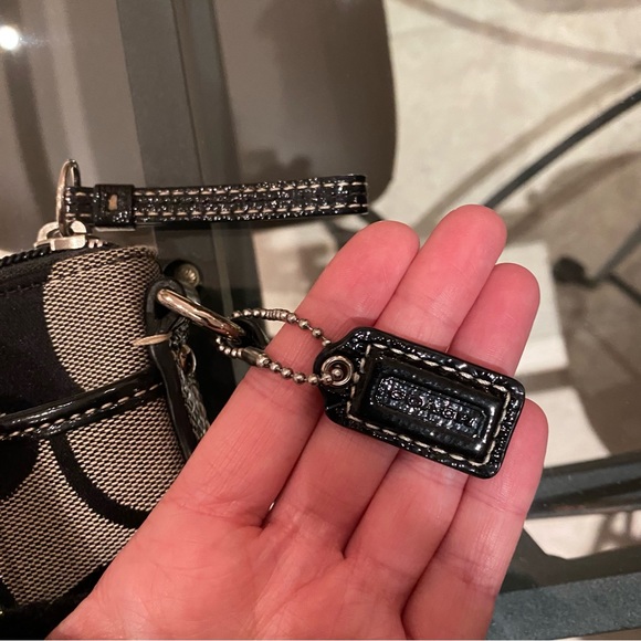 Coach Crossbody Bag - Picture 7 of 7